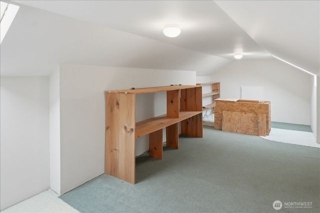 23107 96 Place S, Kent, WA 98031