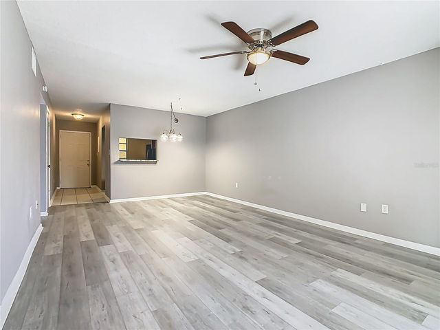 130 E JOHNSON AVENUE 206, Lake Wales, FL 33853