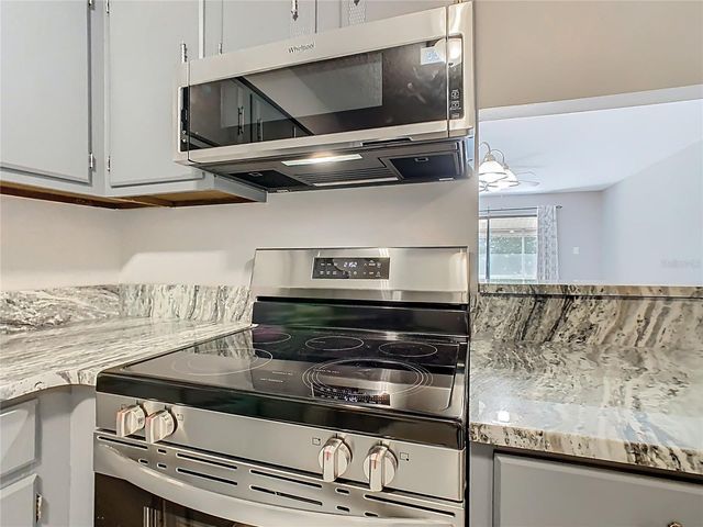 130 E JOHNSON AVENUE 206, Lake Wales, FL 33853