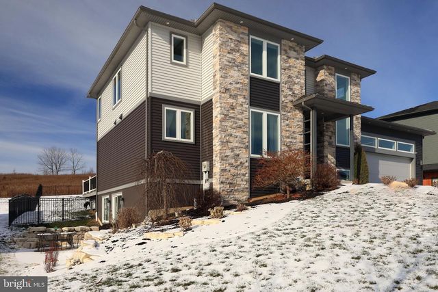 311 DEREK DR, Boalsburg, PA 16827