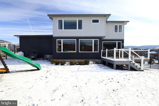 311 DEREK DR, Boalsburg, PA 16827