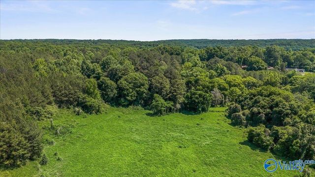 5109 Old Moulton Road, Decatur, AL 35603