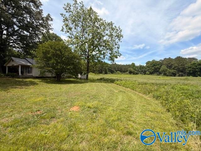 5109 Old Moulton Road, Decatur, AL 35603