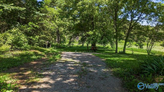 5109 Old Moulton Road, Decatur, AL 35603