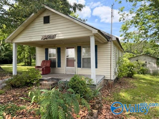 5109 Old Moulton Road, Decatur, AL 35603