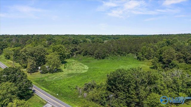 5109 Old Moulton Road, Decatur, AL 35603