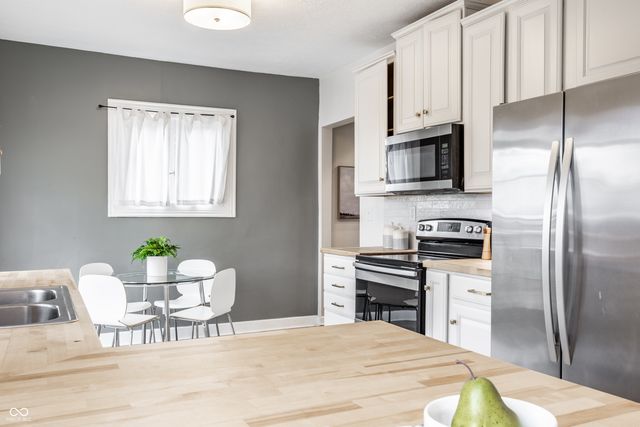 3837 Central Avenue, Indianapolis, IN 46205