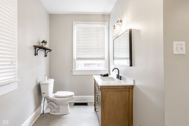 3837 Central Avenue, Indianapolis, IN 46205