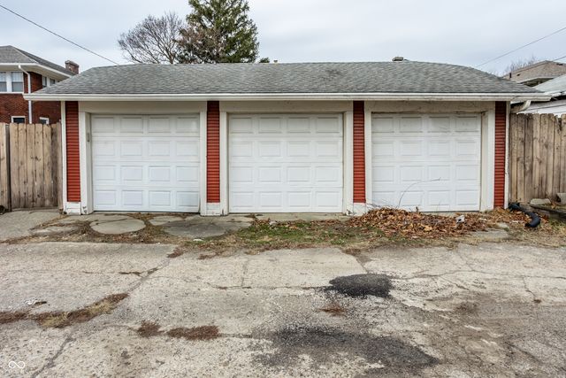 3837 Central Avenue, Indianapolis, IN 46205