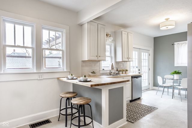 3837 Central Avenue, Indianapolis, IN 46205