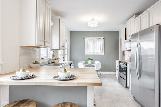 3837 Central Avenue, Indianapolis, IN 46205