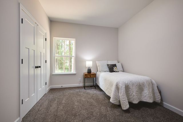 149 Lynn Lane, Charlotte, TN 37036