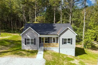 149 Lynn Lane, Charlotte, TN 37036