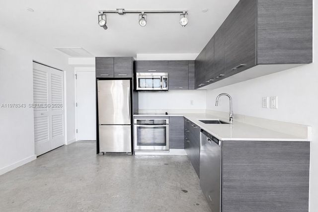 151 SE 1st St 3007, Miami, FL 33131