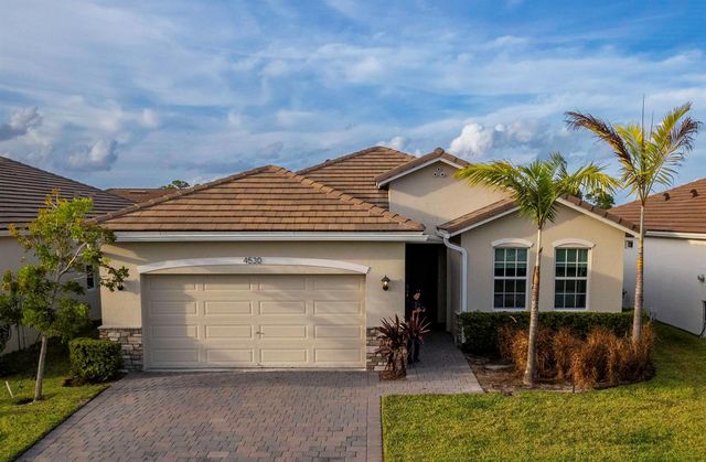 4530 NW Exchange Avenue, Jensen Beach, FL 34957