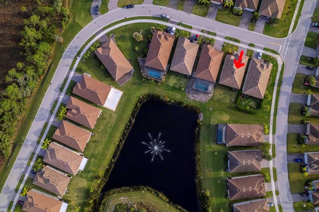 4530 NW Exchange Avenue, Jensen Beach, FL 34957