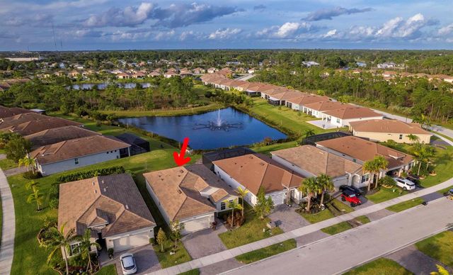 4530 NW Exchange Avenue, Jensen Beach, FL 34957