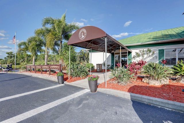 4530 NW Exchange Avenue, Jensen Beach, FL 34957