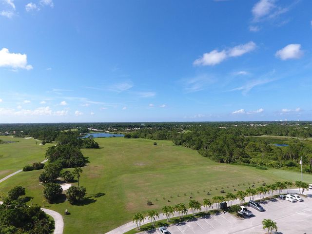 4530 NW Exchange Avenue, Jensen Beach, FL 34957