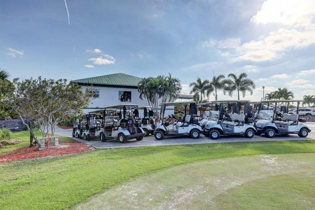 4530 NW Exchange Avenue, Jensen Beach, FL 34957