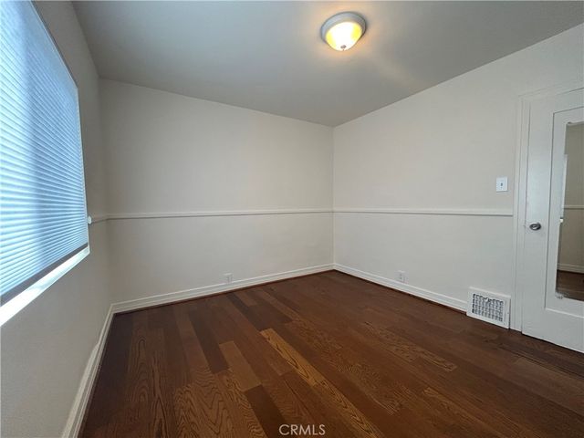 214 E Stocker Street, Glendale, CA 91207