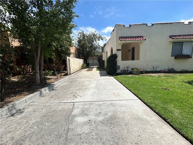 214 E Stocker Street, Glendale, CA 91207