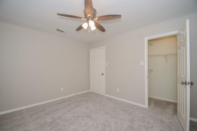 2819 Pineleaf Drive, Sugar Land, TX 77479