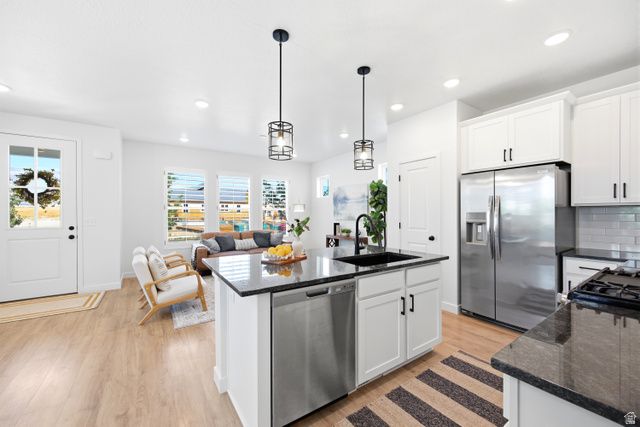 11461 S GLASS HILL DR, South Jordan, UT 84009