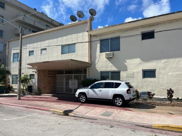 8420 Byron Ave 4, Miami Beach, FL 33141