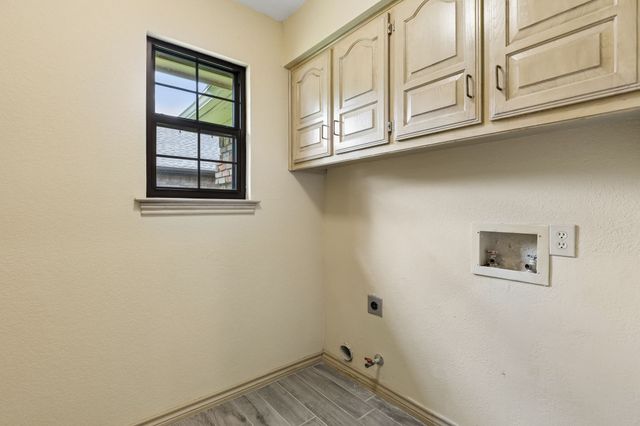 2212 Lorraine Drive, Carrollton, TX 75006
