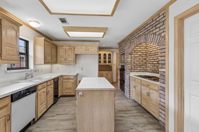 2212 Lorraine Drive, Carrollton, TX 75006