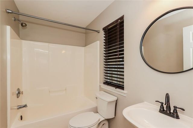 231 Turnbridge Circle, Peachtree City, GA 30269