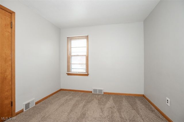 28525 Lakeshore Boulevard, Willowick, OH 44095