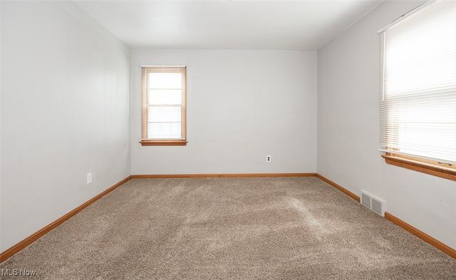 28525 Lakeshore Boulevard, Willowick, OH 44095