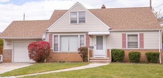 28525 Lakeshore Boulevard, Willowick, OH 44095