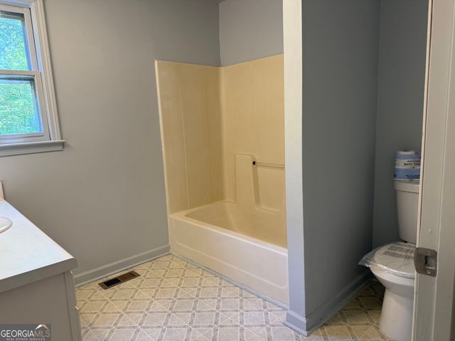 342 Phillips Circle, Royston, GA 30662