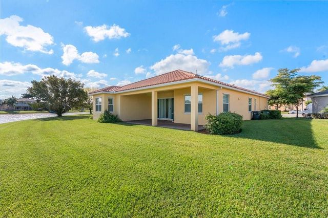 2895 Payson Way, Wellington, FL 33414