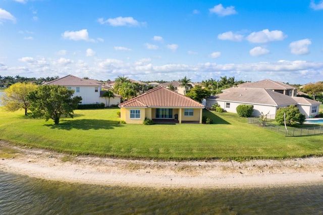 2895 Payson Way, Wellington, FL 33414