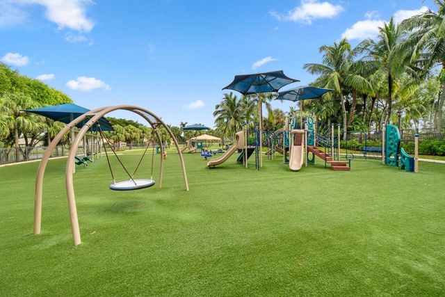 2895 Payson Way, Wellington, FL 33414