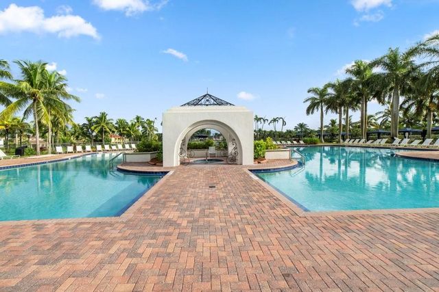 2895 Payson Way, Wellington, FL 33414