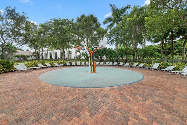 2895 Payson Way, Wellington, FL 33414