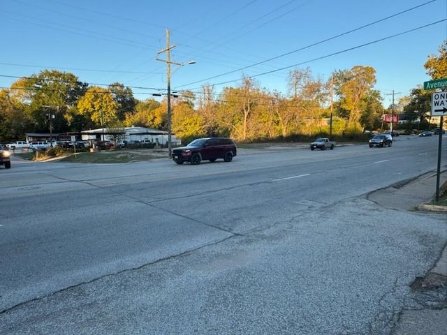 710 and 712 11th Street, Huntsville, TX 77340