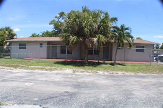 3133 SW 13th St 1-2, Fort Lauderdale, FL 33312