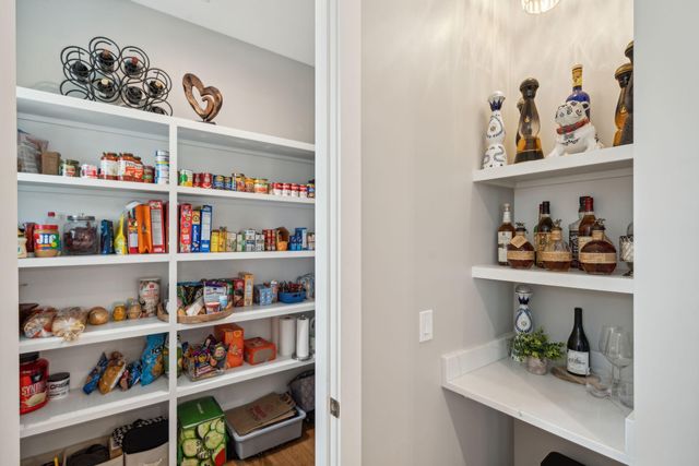 2621 Anchor Watch Drive, Wadmalaw Island, SC 29487