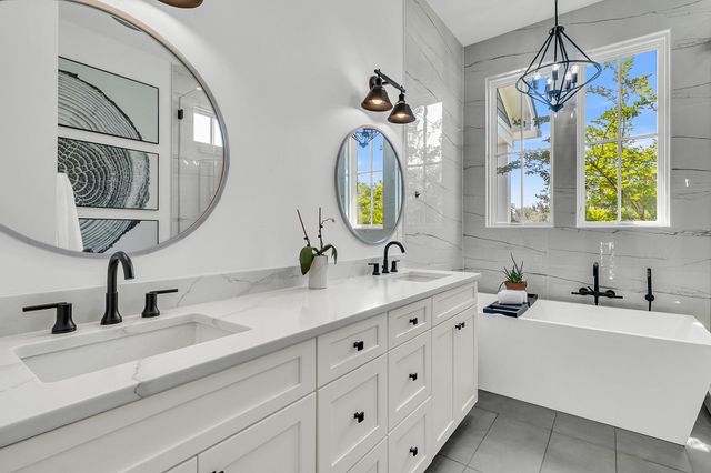 2621 Anchor Watch Drive, Wadmalaw Island, SC 29487