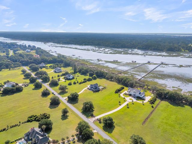 2621 Anchor Watch Drive, Wadmalaw Island, SC 29487