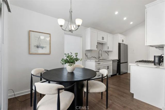 1410 Cabrillo Park Drive E, Santa Ana, CA 92701