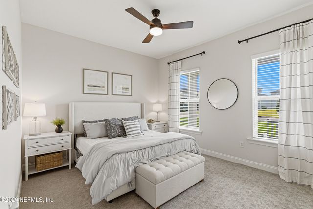26 HILLENDALE Circle, St. Johns, FL 32259