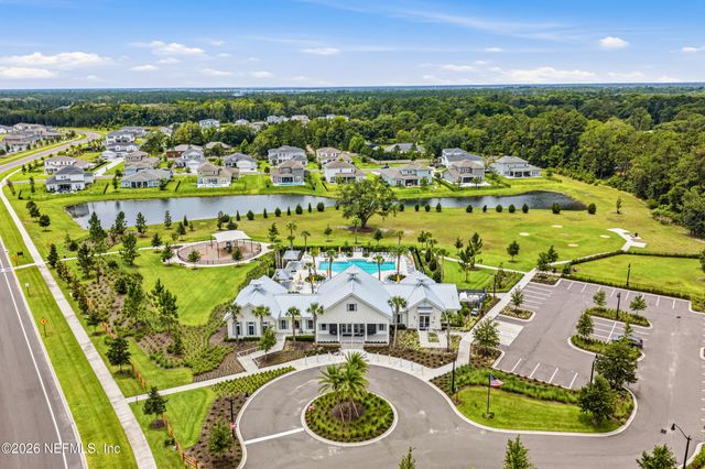26 HILLENDALE Circle, St. Johns, FL 32259