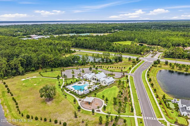 26 HILLENDALE Circle, St. Johns, FL 32259